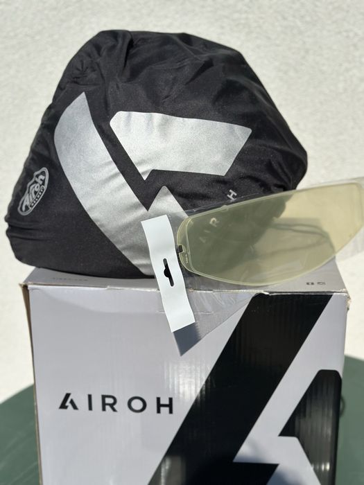 Szczekowy kask motocyklowy AIROH Specktre rozmiar XS, Szary, PROMOCJA!