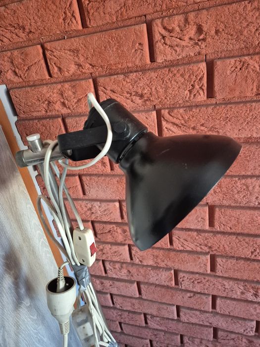 Zeliwna lampa podłogowa- Polam