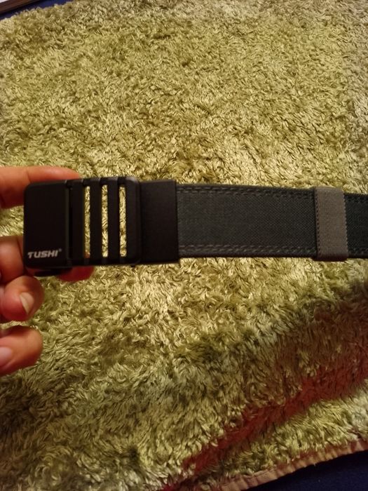 Чоловічий тактичний ремінь з металевою пряжкою