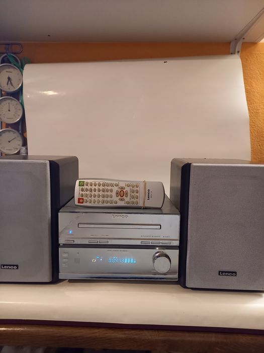 Radio z FM, CD DVD MP3 LENCO z pilotem. Okazja  !!!