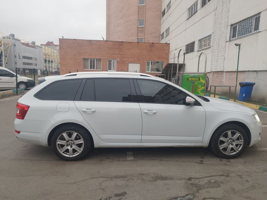 Octavia a7 2015 1.6TDI  greenline стан-5