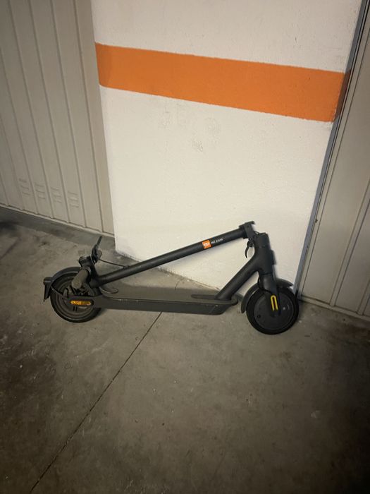 Trotinete em muito bom estado