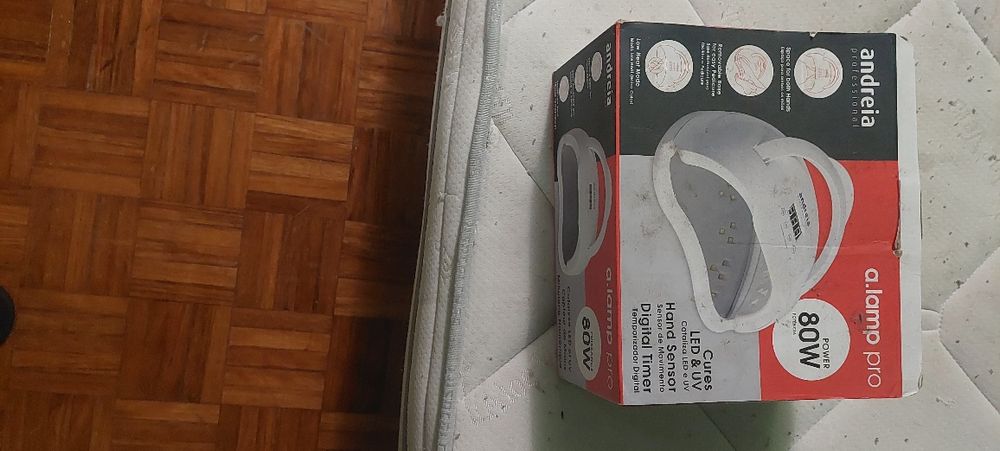 Unhas de Gel  , como novo