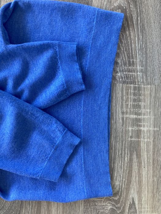 Sweter niebieski 100% wełna