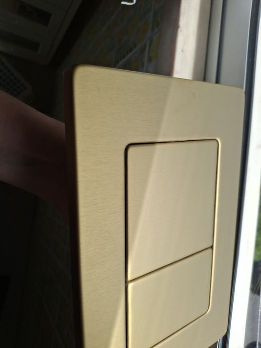 Placa Autoclismo Dourada Escovada Metal (260x180mm) - Compatível com Geberit