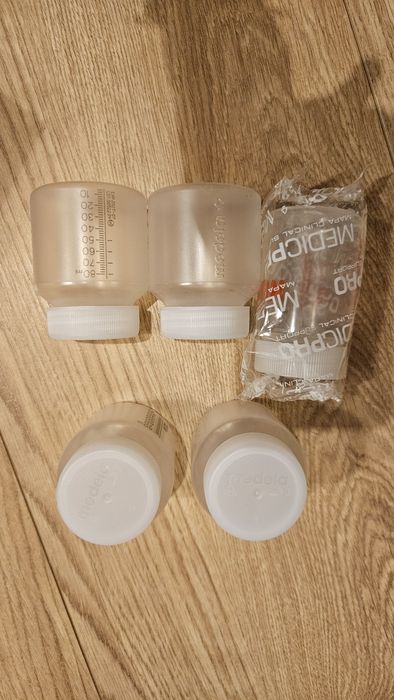Medela NUK sterylne pojemniki na pokarm