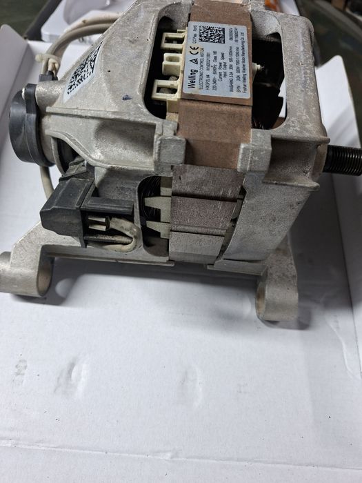 Двигун  Welling HXGP2L.64 W16003217001 для пральної машини