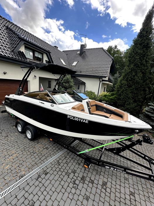 Łódź motorowa Cobalt R6 2021 Tylko 7mth