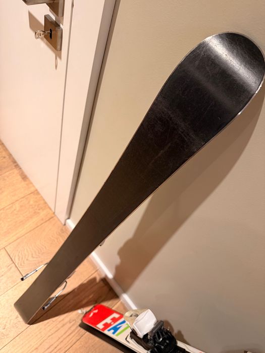 Narty dziecięce Dynastar Slider 128 cm – stan bardzo dobry