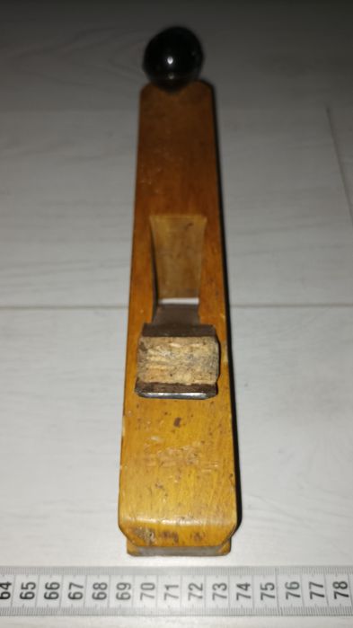 Ручной рубанок, фуганок струганок деревянный.