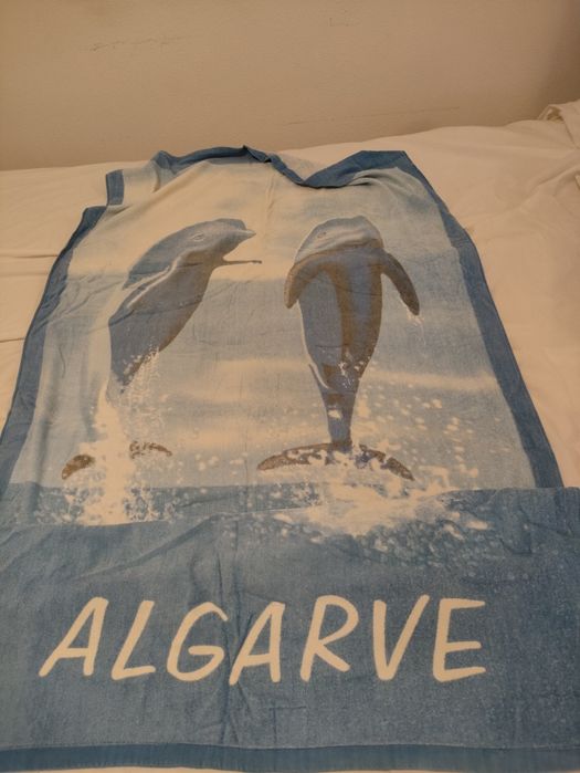 Tolhas de banho ,lavatório,bidé,de praia.V.tamanhos,cores  e padrões