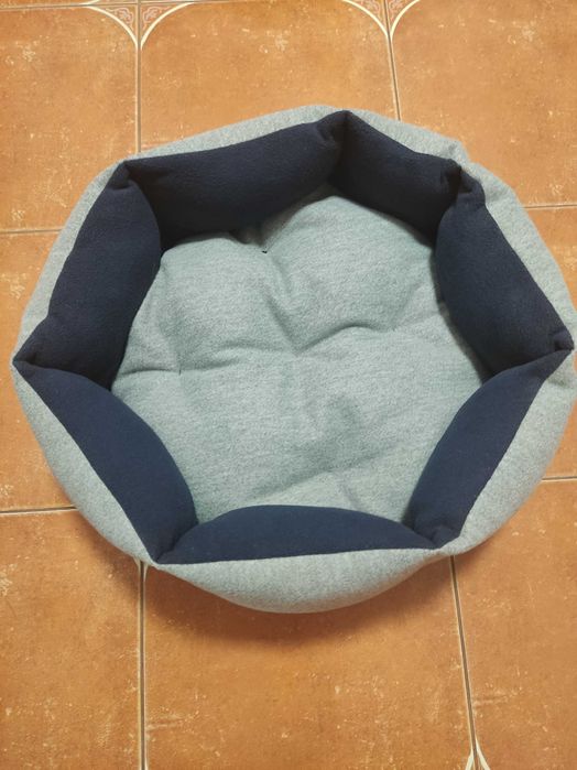 Котяче ліжко велике