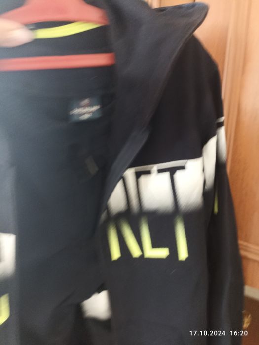 Спортивний костюм в гарному стані