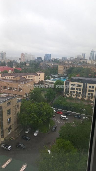 Метро Звіринецька Однокімнатна Ломаківська 4