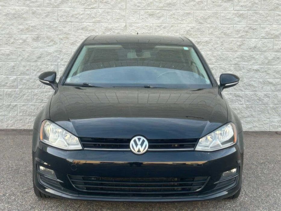 Volkswagen Golf SE      2015