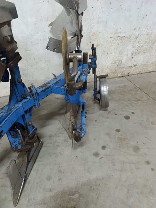 Плуг  лемкен опал 90