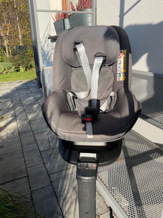 Fotelik maxi cosi 2 way z bazą