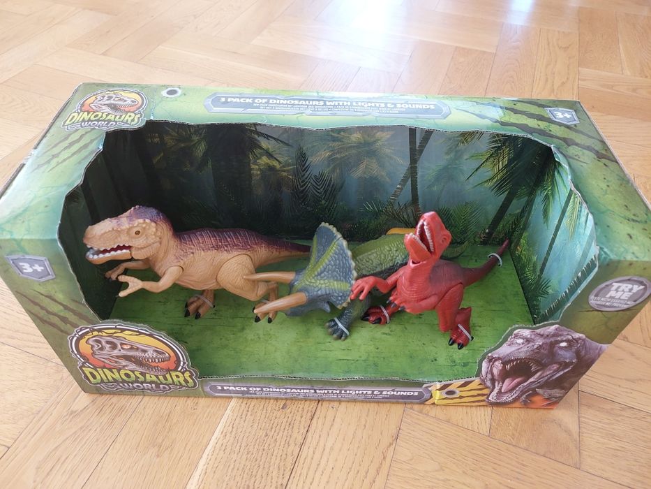 Dinozaury ,zestaw 3 dinozaurów