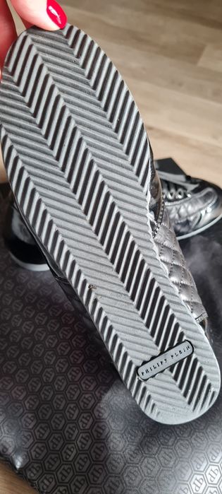 Продаю жіночі кросівки, кеди PHILIPP PLEIN (оригінал)