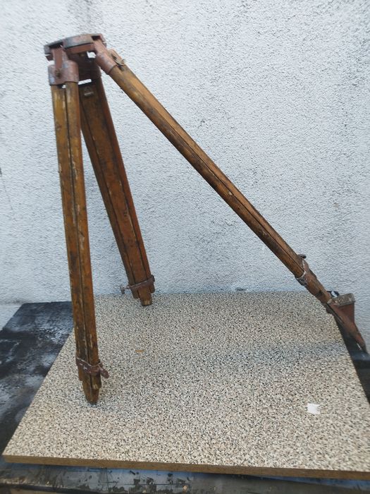 Sprzedam statyw trójnóg