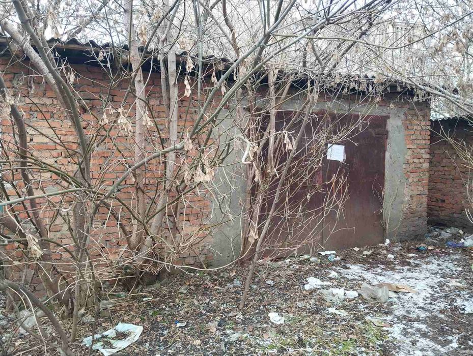 Продам гараж в м. Бершадь