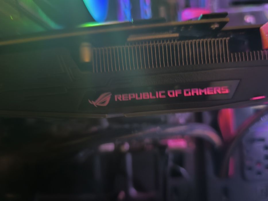 Продам ASUS ROG Strix GeForce GTX 1060 6GB OC