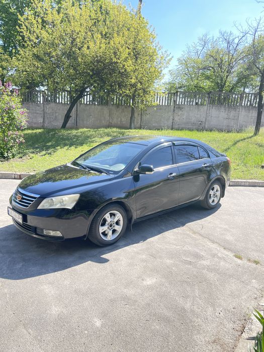 Geely Emgrand на газу в родном окрасе