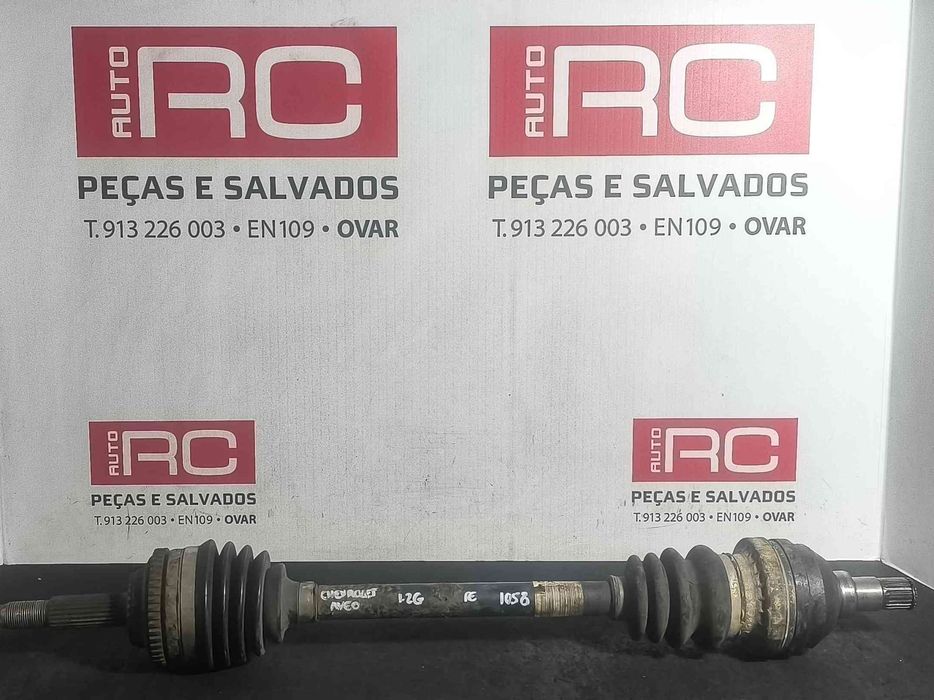 Transmissão Frente Esquerda 96832203 - CHEVROLET AVEO três volumes