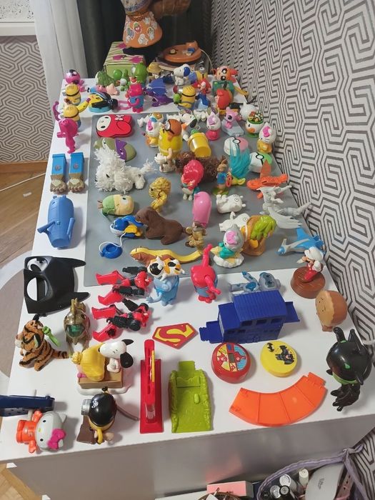 Игрушки Macdonald's