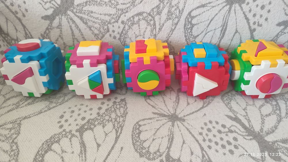 Куби іграшкові з геометричними фігурами 5 шт