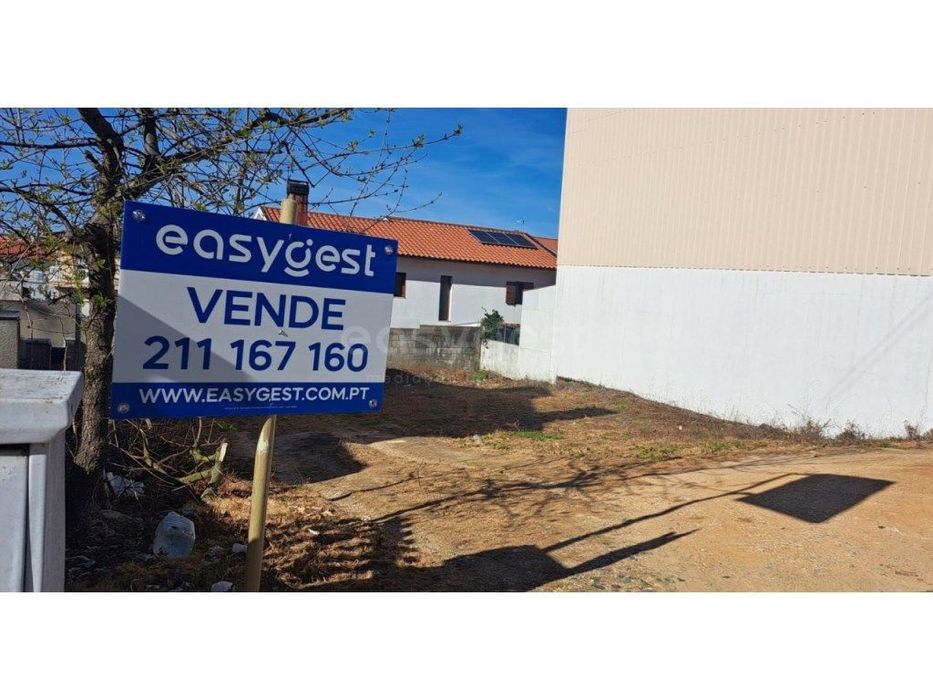 Excelente Lote para construção, com 246 M2, em Mogadouro