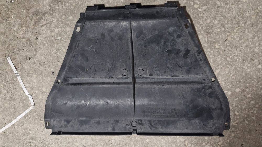 osłona pasa przedniego bmw 8 e31 850 840