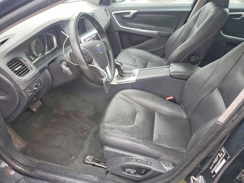 Volvo V60 Premier+ (2015)