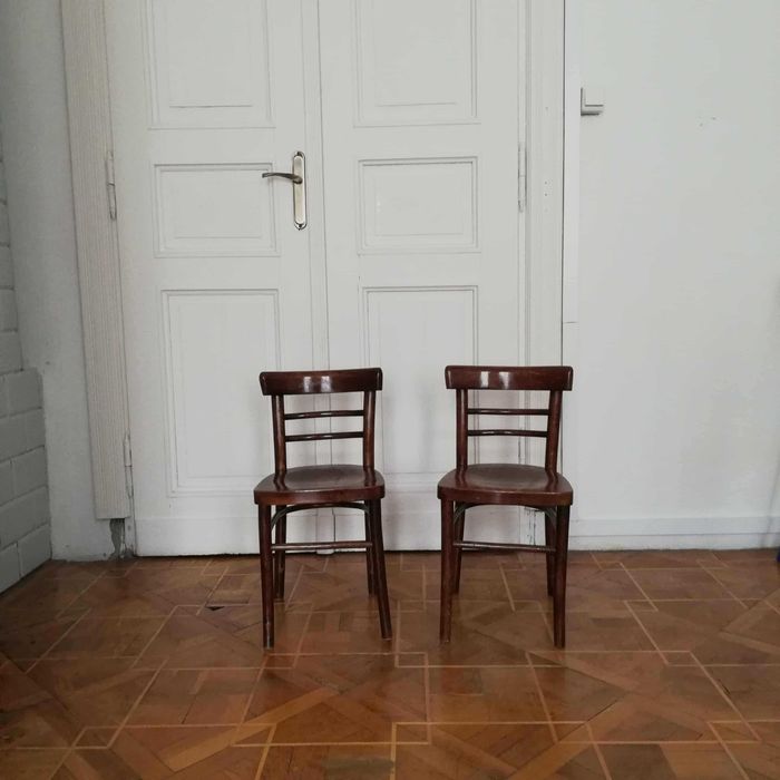 Krzesełka drewniane dziecięce