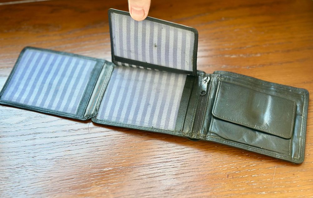 Чоловічий гаманець шкіра