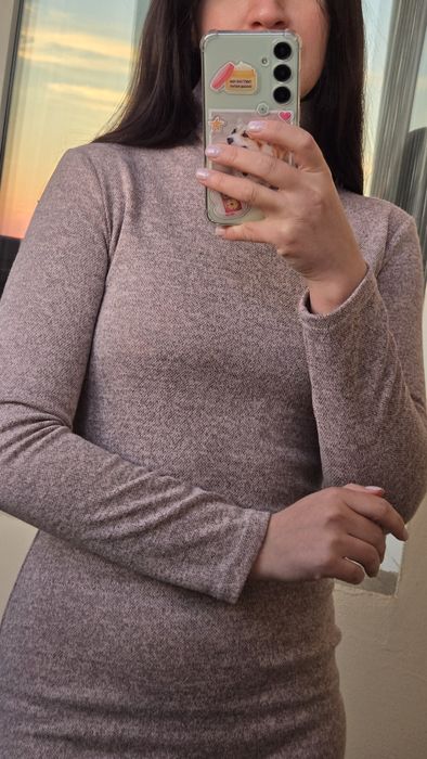 Сукня довга пудрова