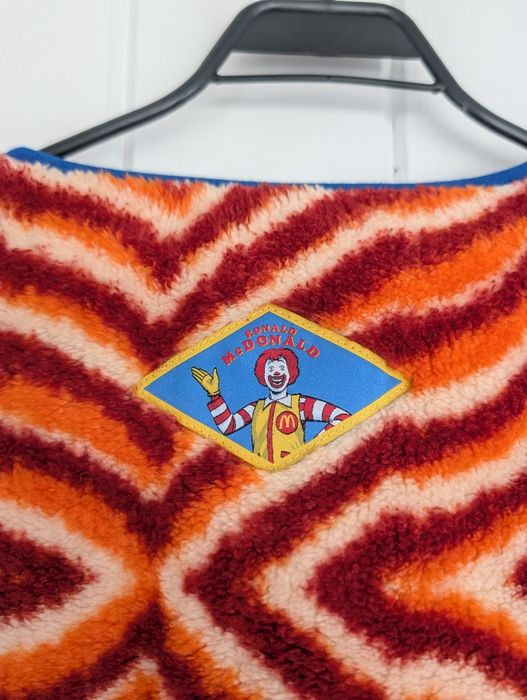 Kamizelka McDonald's Merch Ikony Lat 2000 + Tatuaże