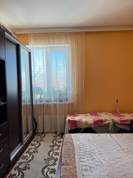 Продам 2к квартиру . Хороший житловий стан . Без комісії для покупця