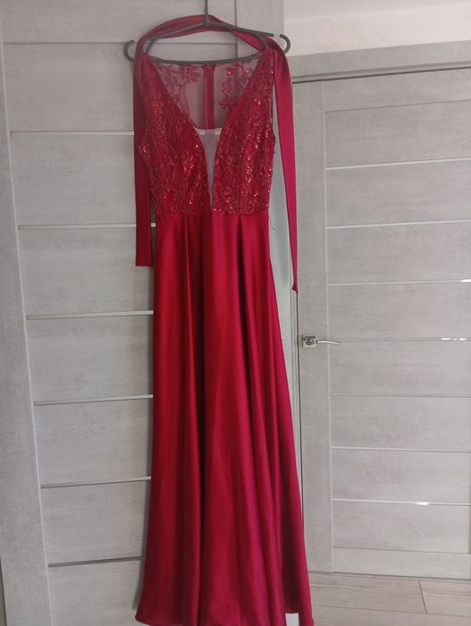 Бордова сукня  нарядна