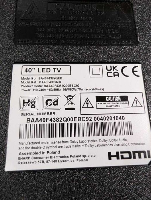 TV BLAUPUNKT 40" com painel partido