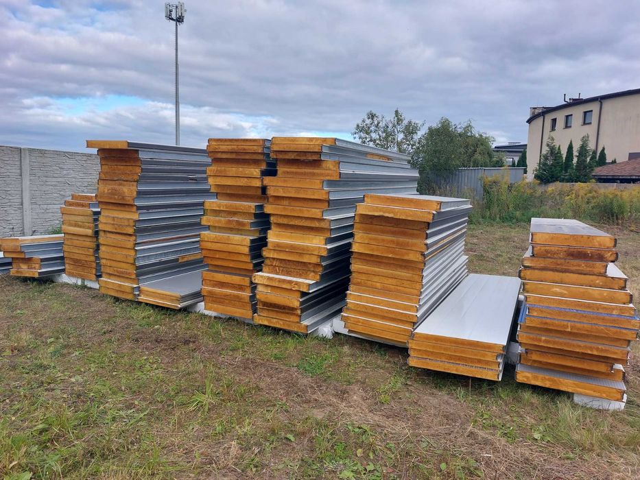 płyty warstwowe II gat/ Nowe / 40mm /cena m2