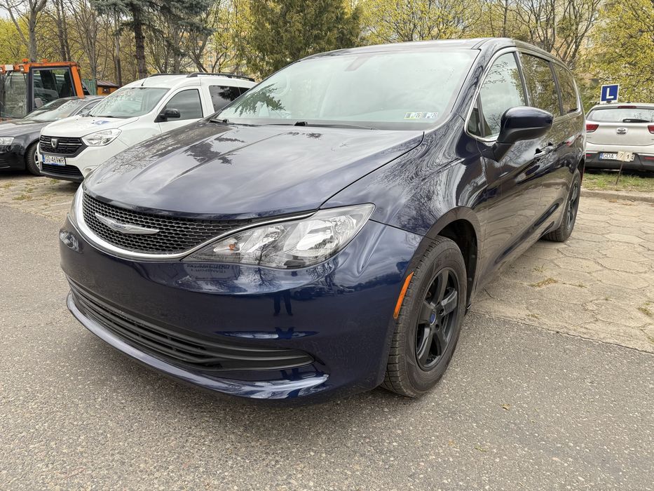 Chrysler Pacifica 3.6 keyless kamera cofania