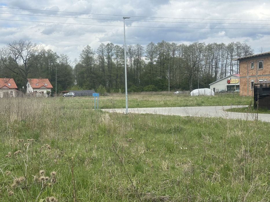 Działka budowlana w Małej Nieszawce 1110 m2.