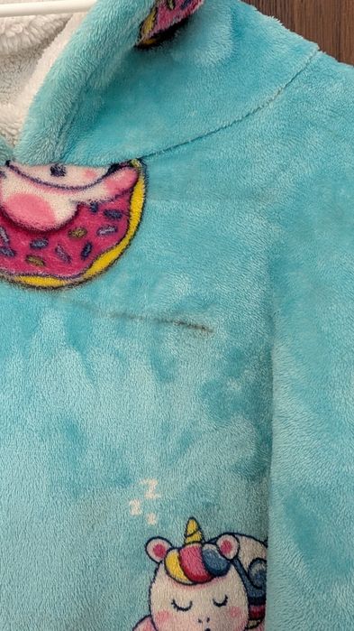 Ciepła bluza koc oversize z kapturem Bloozie w jednorożce