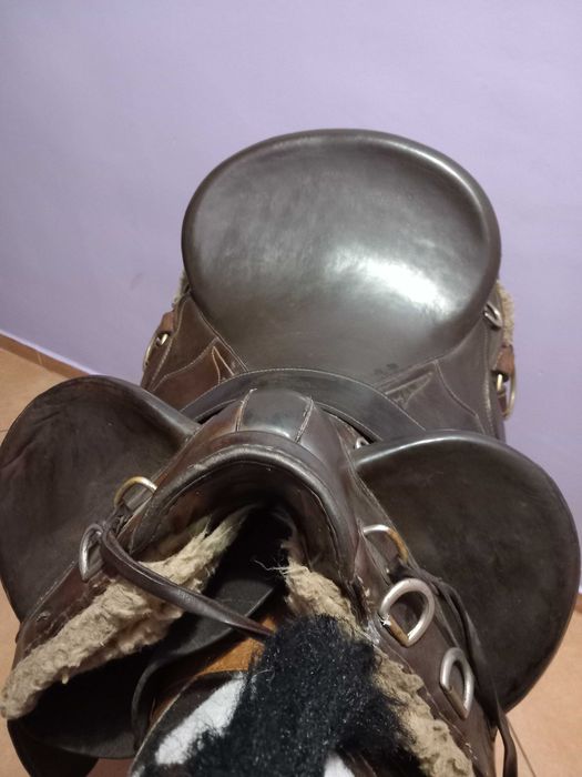 Oryginalne siodlo australijskie firmy Stock Saddle model Patrol Poley