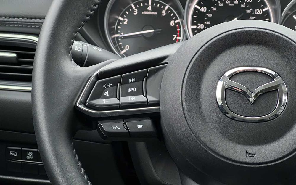 Mazda CX-5 2023 року