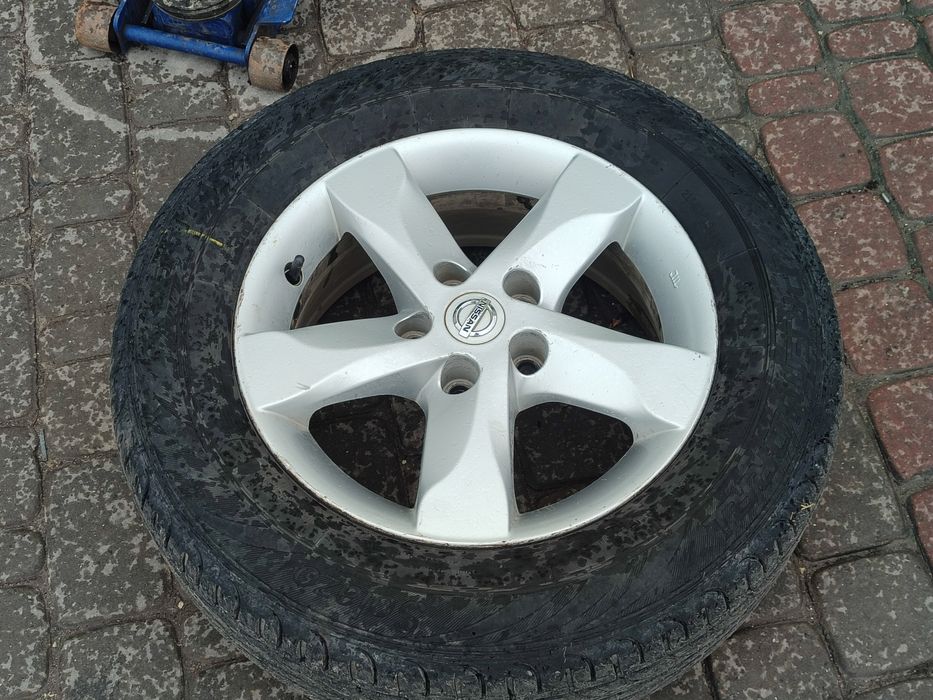 Комплект гума з дисками