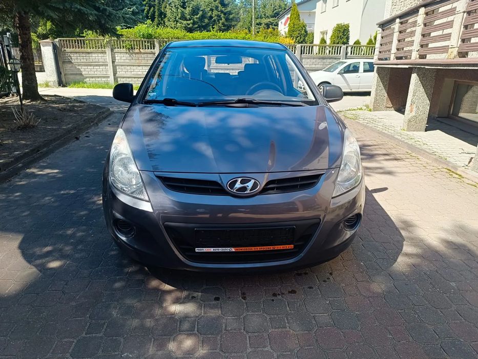 Hyundai i20 Hyundai i20 1.2 2012R 163t przebieg stan BDB