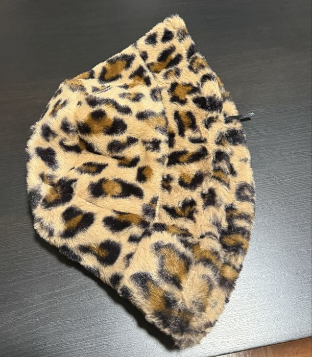 Chapéu leopardo com pelo sintético | Inverno