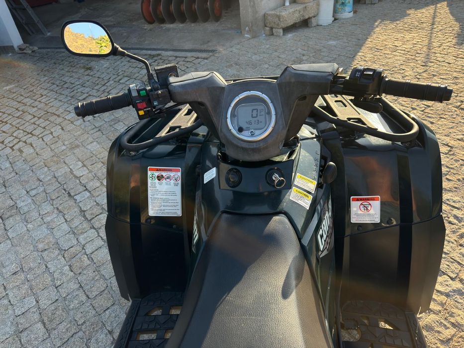 Vendo moto 4 can-am 400